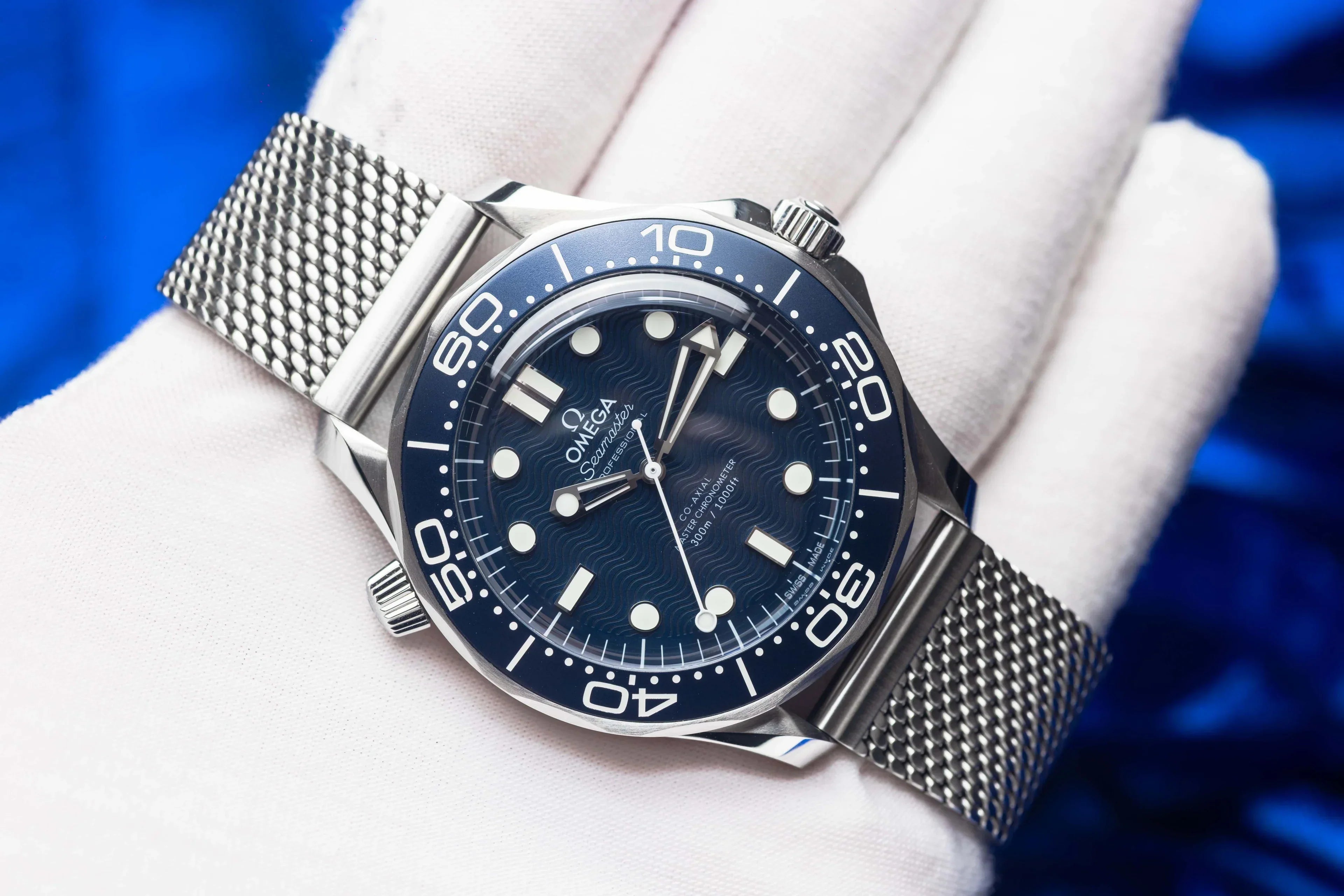 Omega Seamaster 43mm Master Quality Watch – Blue Dial, Blue Bezel & Stainless Steel Mesh Bracelet