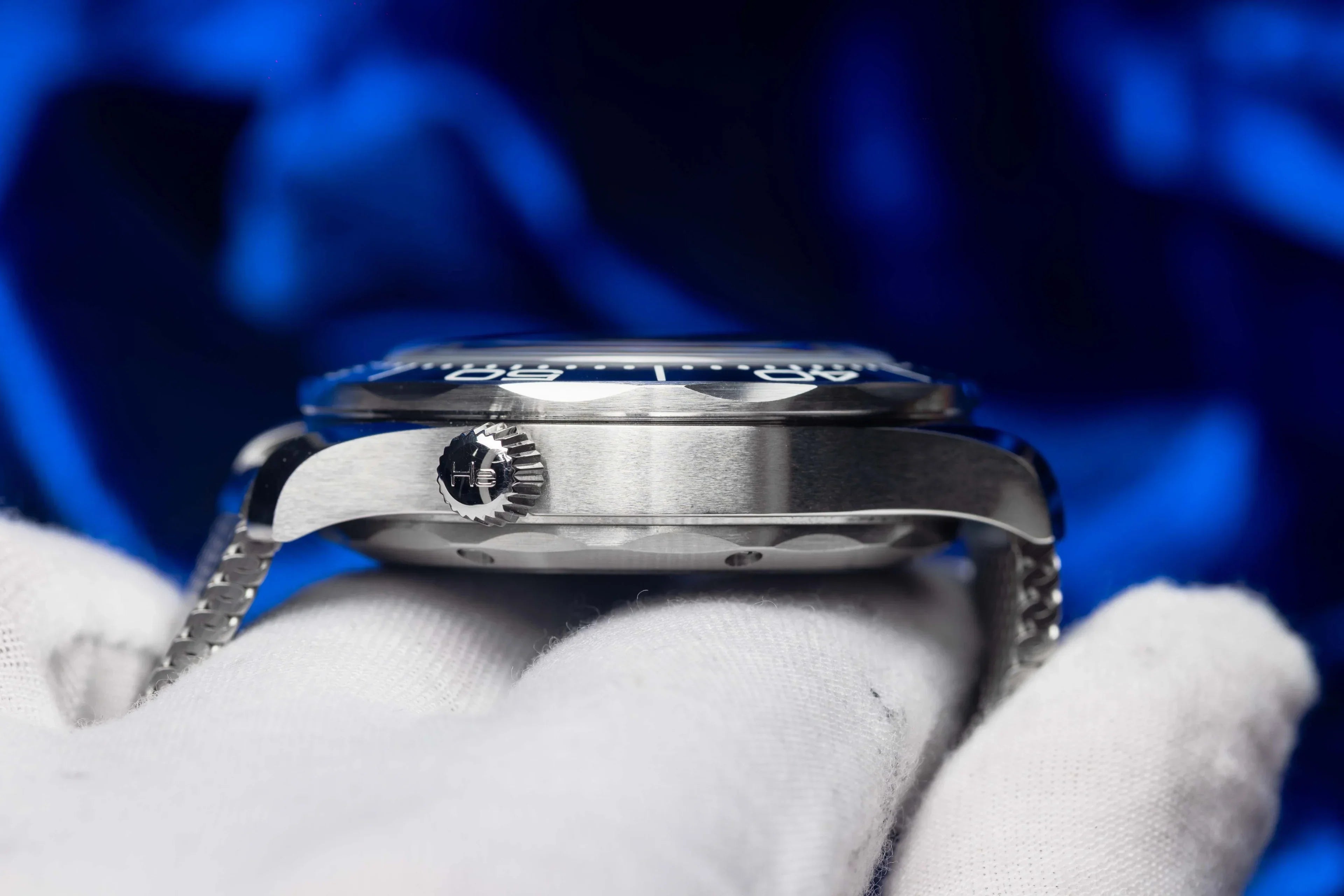 Omega Seamaster 43mm Master Quality Watch – Blue Dial, Blue Bezel & Stainless Steel Mesh Bracelet
