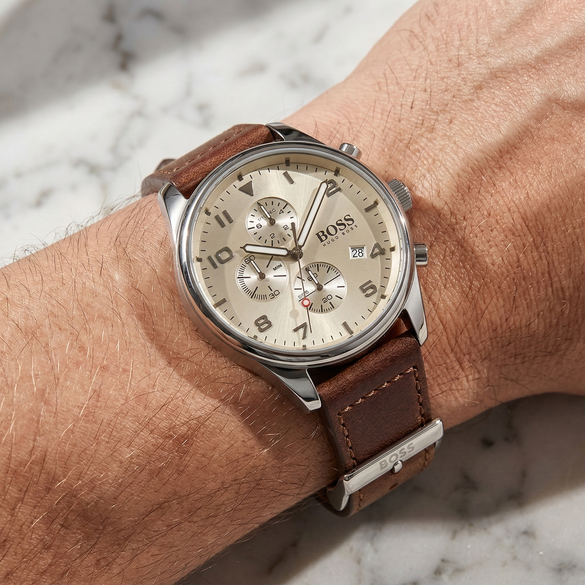 Hugo Boss View 1513990 44mm Men’s Chronograph Watch – Beige Dial & Brown Genuine Leather Strap