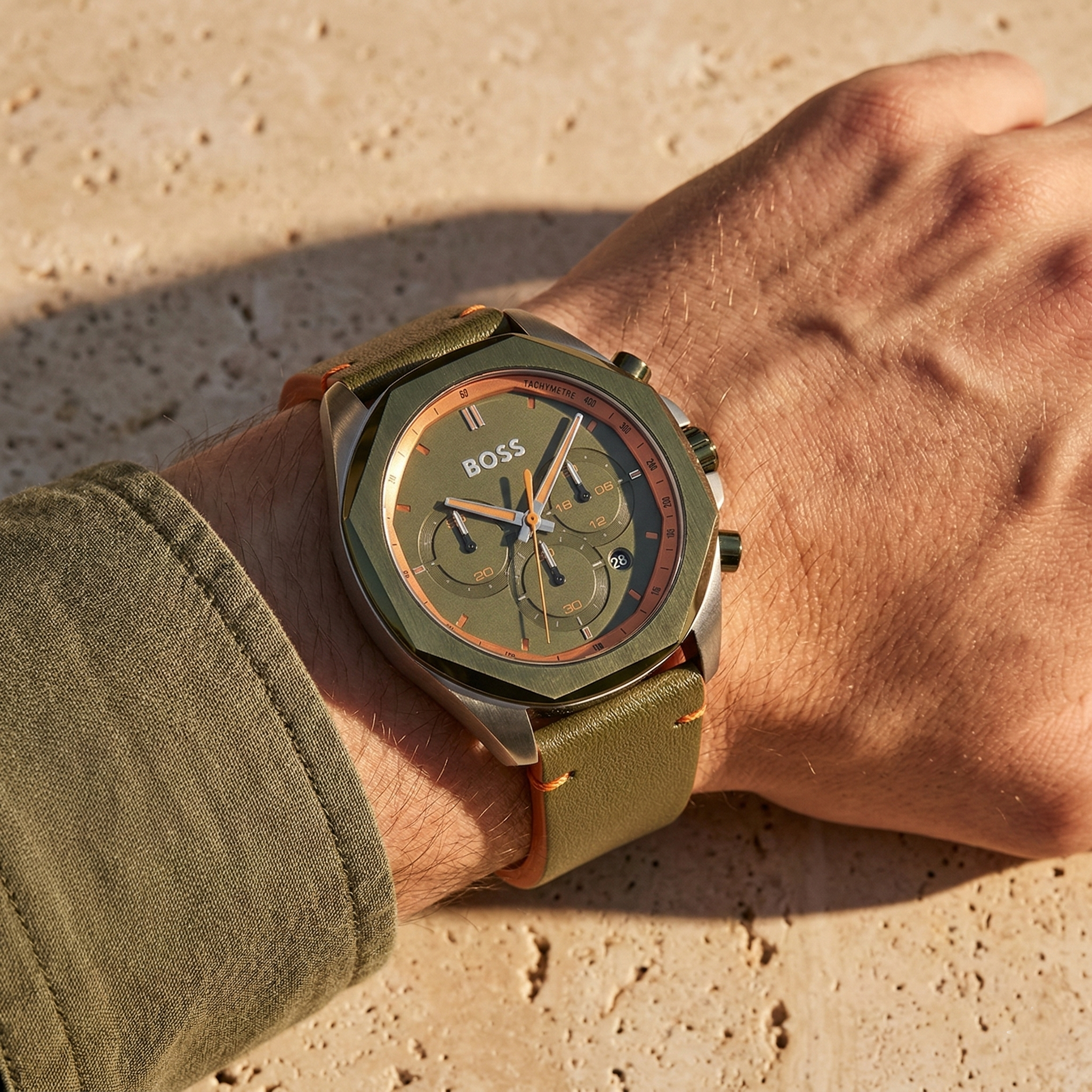 Hugo Boss Cloud 1514018 44mm Men’s Chronograph Watch – Green Dial & Green Genuine Leather Strap