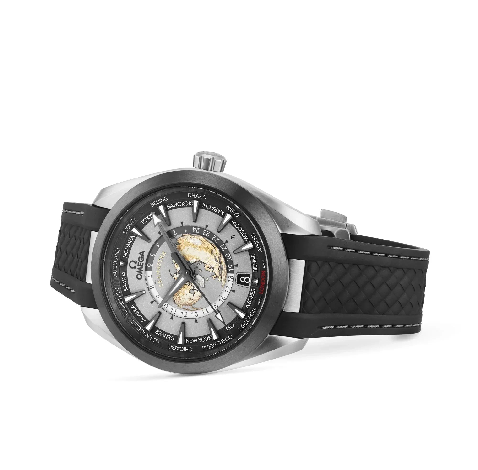 Omega Seamaster Aqua Terra Worldtimer 43mm Master Quality Watch – Black Dial & Black Rubber Strap