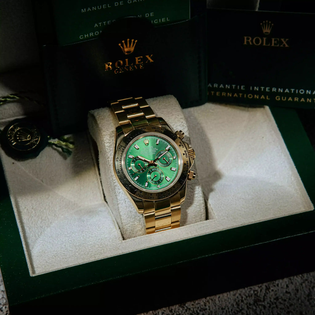 Rolex Cosmograph Daytona Master Quality Watch – Green Dial & Gold-Tone Oyster Bracelet
