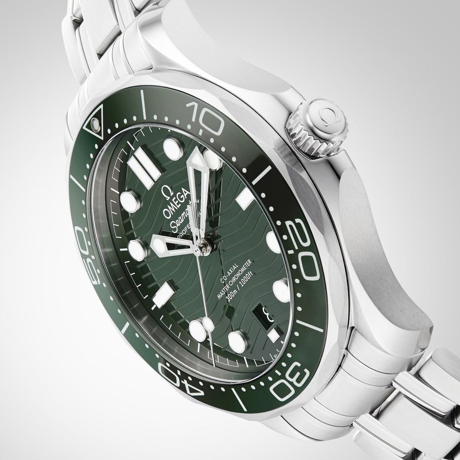 Omega Seamaster Diver 300M Master Quality Watch – Green Dial, Green Bezel & Stainless Steel Bracelet