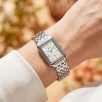 Fossil Raquel ES5221 23mm Women’s Watch – White Dial, Silver-Tone Stainless Steel Bracelet & Date Display