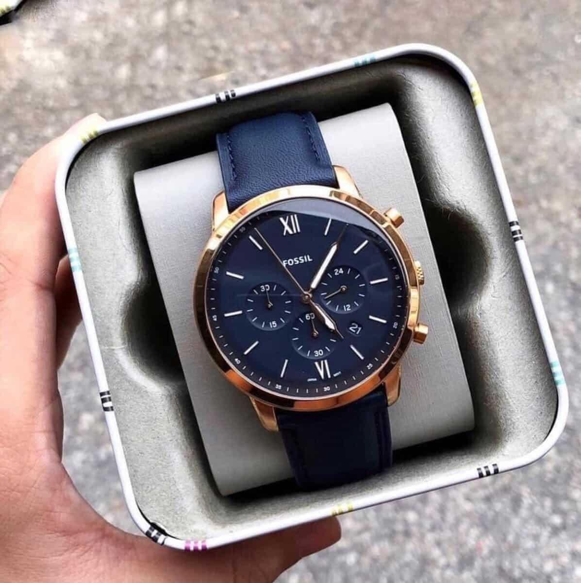 Fossil Neutra FS5454 44mm Men’s Chronograph Watch – Blue Dial & Blue Genuine Leather Strap
