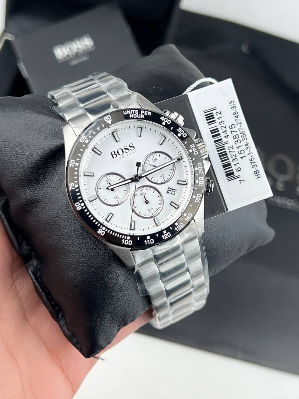 Hugo Boss Volane 1513875 44mm Men’s Chronograph Watch – White Dial & Silver-tone Stainless Steel Link Bracelet