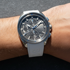 Hugo Boss Volane 1513948 44mm Men’s Chronograph Watch – Grey Dial & White Silicone Strap