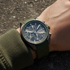 Hugo Boss Volane 1513952 44mm Men’s Chronograph Watch – Grey Dial & Green Silicone Strap