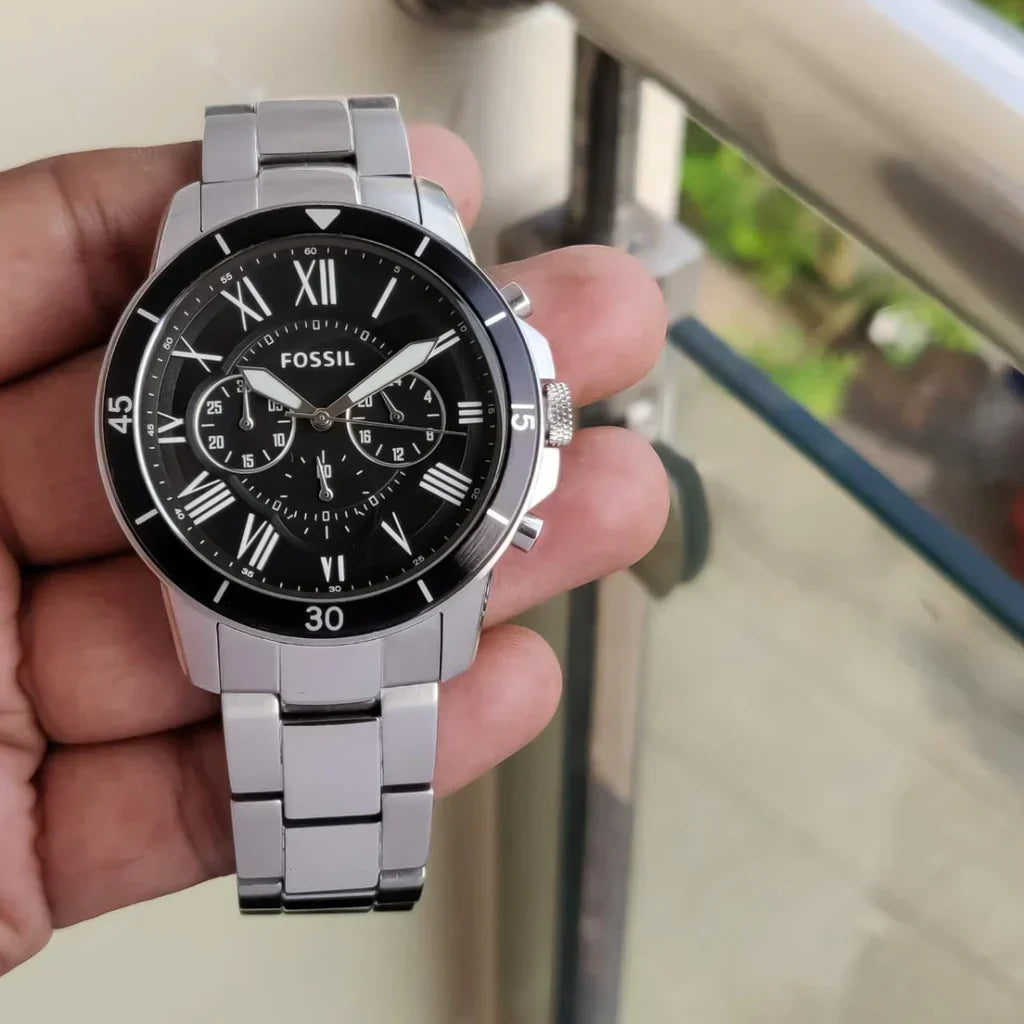 Fossil Grant Sport FS5236 44mm Men’s Chronograph Watch – Black Dial & Silver-tone Stainless Steel Bracelet