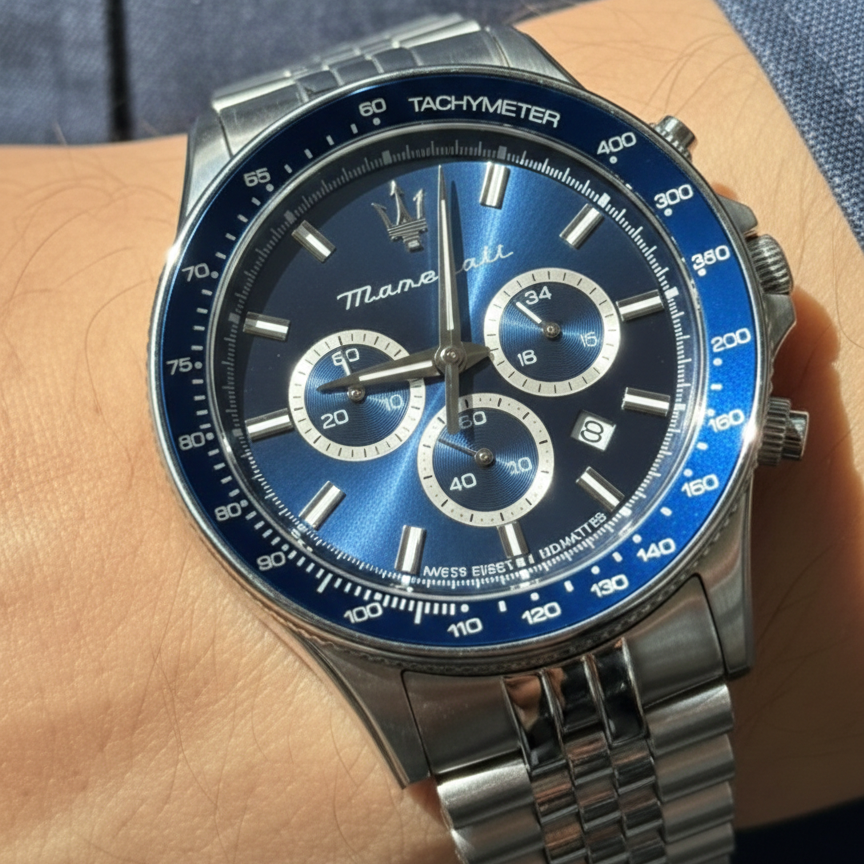 Maserati Sfida R8873640025 44mm Men’s Chronograph Watch – Blue Sunray Dial & Distinguished Silver Jubilee Link Bracelet