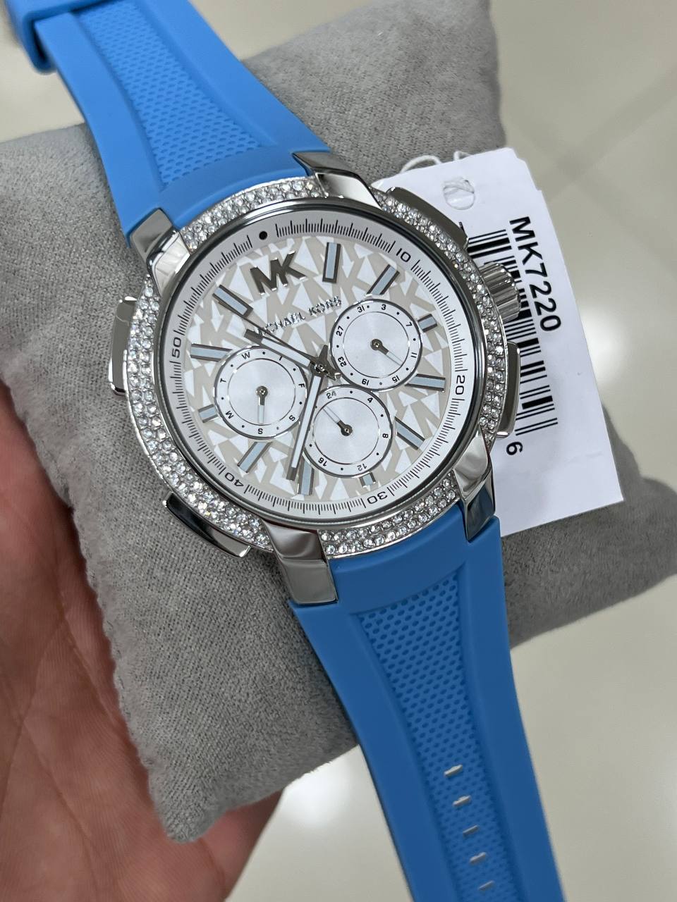 Michael Kors Sidney MK7220 38mm Women's Quartz Watch – Pavé Blue with Blue Rubber Strap