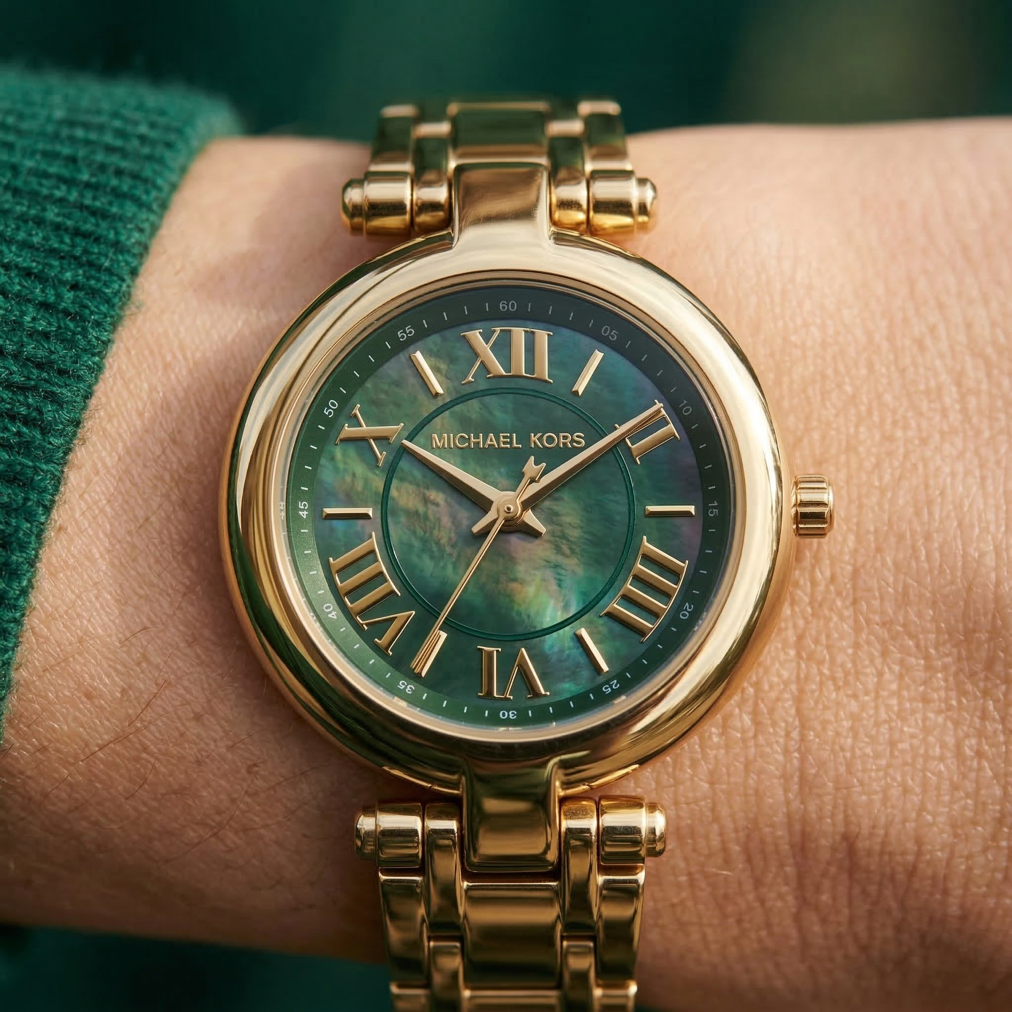 Michael Kors Lennox MK4892 33mm Women's Quartz Watch – Mother Of Pearl with Gold Stainless Steel Bracelet