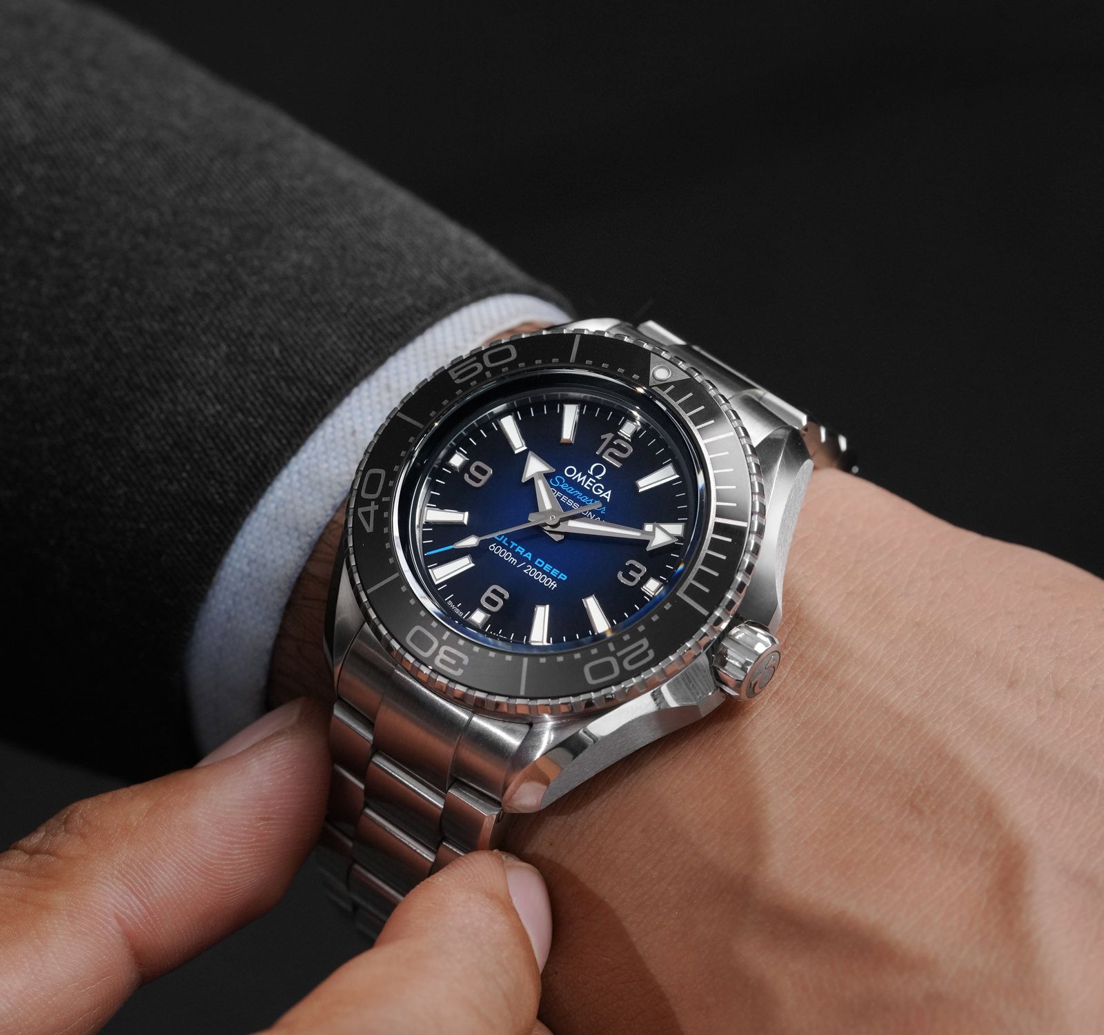 Omega Seamaster Planet Ocean Ultra Deep 43.5mm Master Quality Watch – Blue Dial & Stainless Steel Bracelet