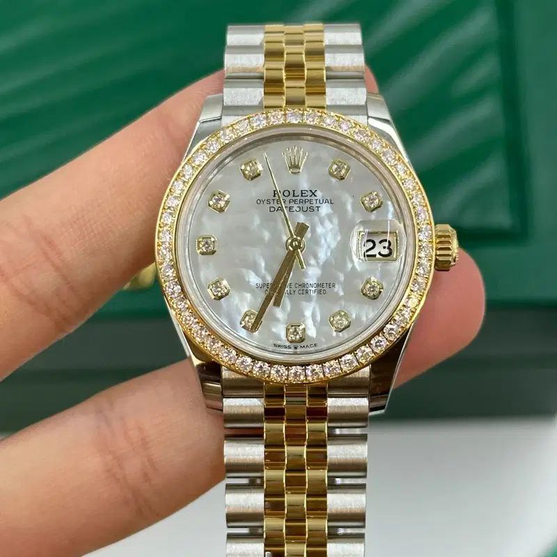 Rolex Datejust 31mm Women’s Master Quality Watch – White Diamond Dial, Yellow Two-Tone Jubilee Bracelet & Yellow Gold-Tone Diamond-Set Bezel