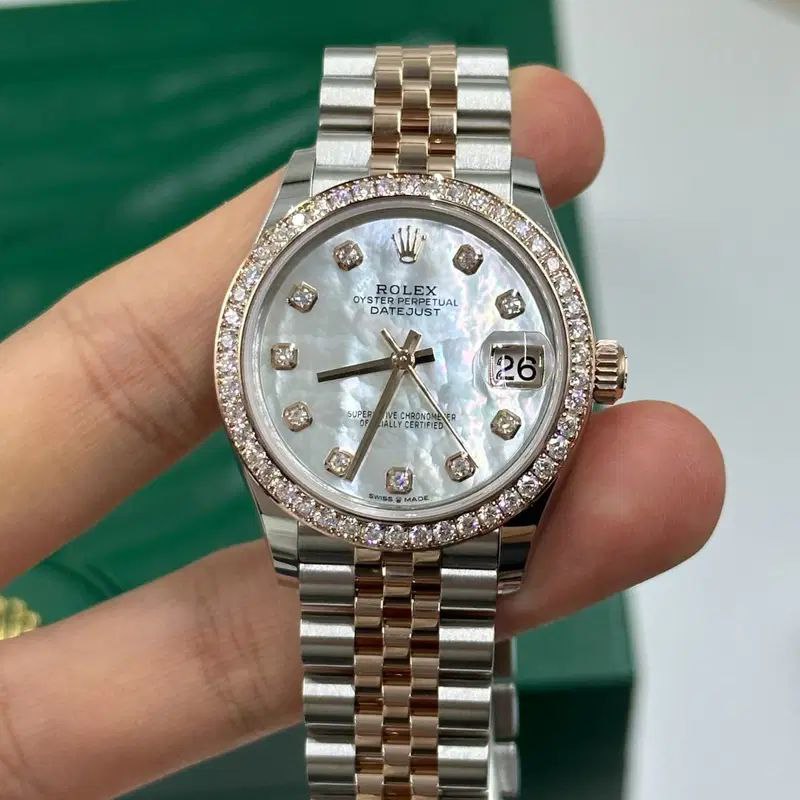 Rolex Datejust 31mm Women’s Master Quality Watch – White Diamond Dial, Yellow Two-Tone Jubilee Bracelet & Yellow Gold-Tone Diamond-Set Bezel