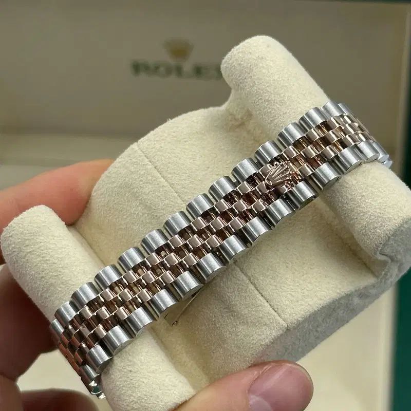 Rolex Datejust 31mm Women’s Master Quality Watch – Dark Grey Dial, Rose Two-Tone Jubilee Bracelet & Rose Gold-Tone Diamond-Set Bezel
