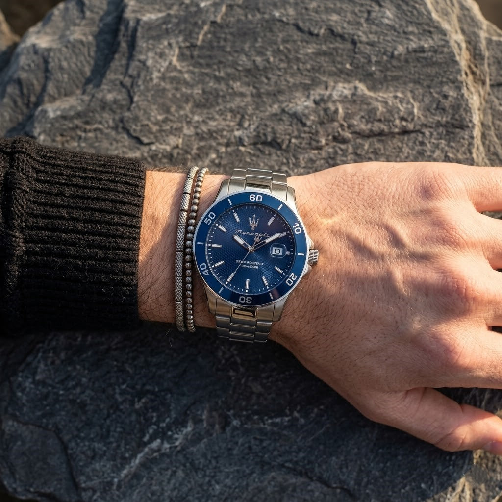 Maserati Competizione R8853100036 43mm Men’s Quartz Watch – Blue Honeycomb-Textured Dial & Silver-Tone Link Bracelet