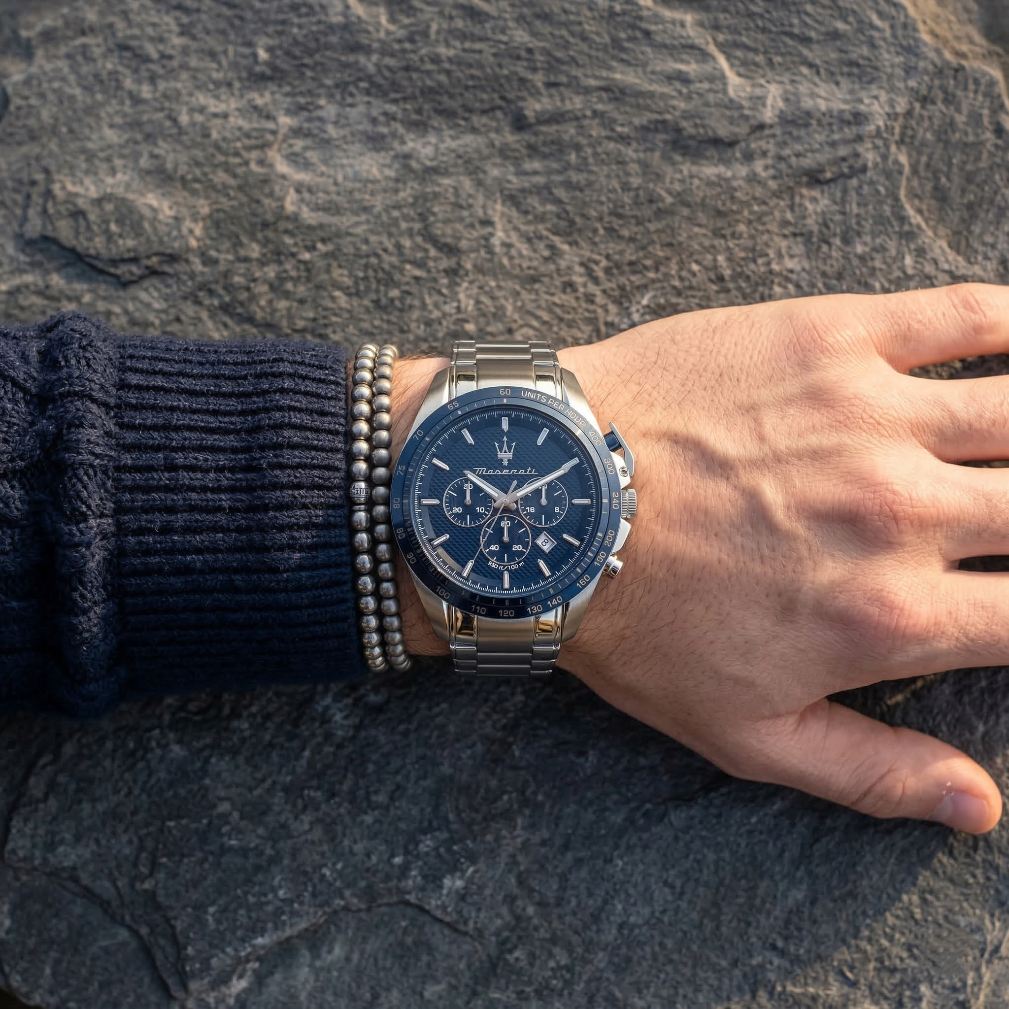 Maserati Traguardo R8873612043 45mm Men’s Chronograph Watch – Textured Blue Dial & Silver-Tone Link Bracelet